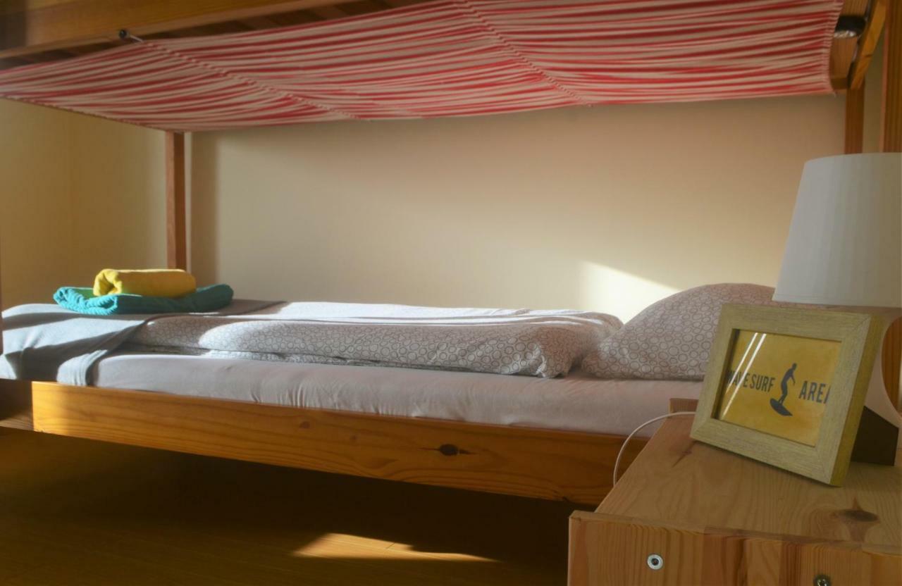 Surf House Baleal Bed & Breakfast ภายนอก รูปภาพ